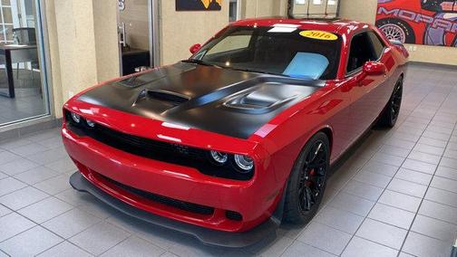 2016 Dodge Challenger SRT Hellcat