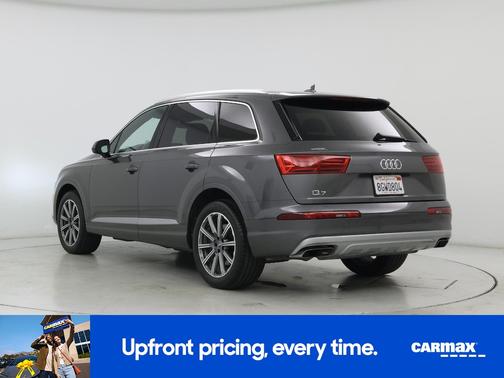Gray 2019 Audi Q7 Premium Plus
