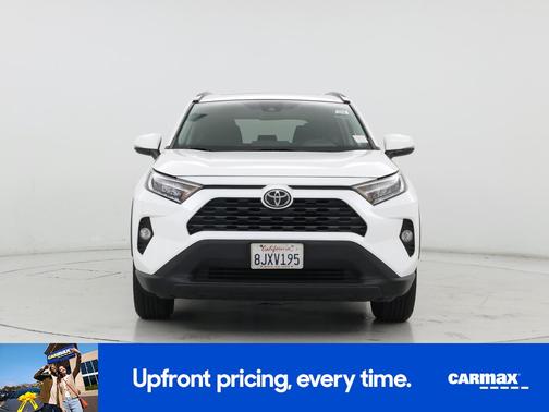 White 2019 Toyota RAV4 XLE