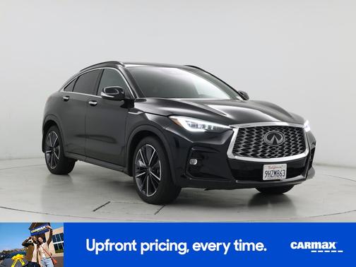 Black 2023 INFINITI QX55 Essential