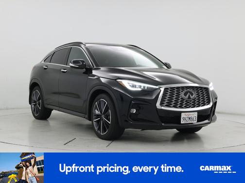 Black 2023 INFINITI QX55 Essential