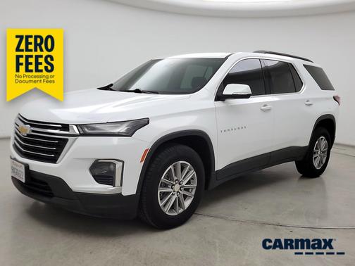 White 2022 Chevrolet Traverse LT Leather