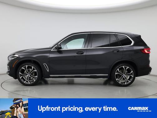 Gray 2023 BMW X5 xDrive40i