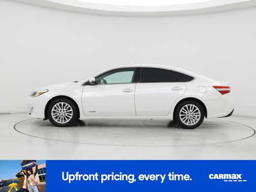 White 2015 Toyota Avalon Hybrid XLE Premium
