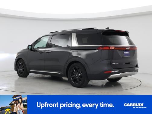 2024 Kia Carnival SX