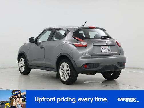 Gray 2016 Nissan Juke S