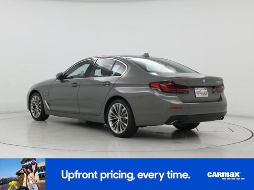 2022 BMW 530e 