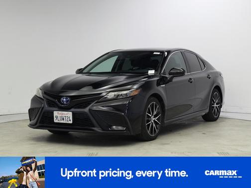 2021 Toyota Camry Hybrid SE
