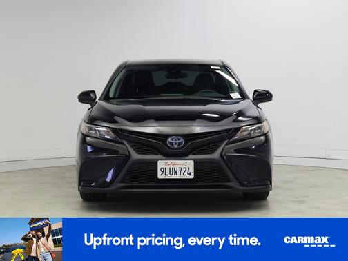 2021 Toyota Camry Hybrid SE