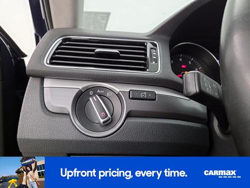Blue 2018 Volkswagen Passat R-Line