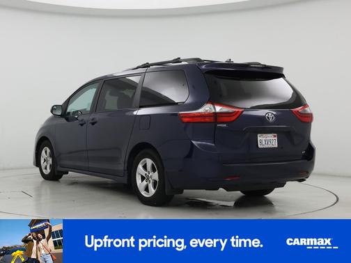 2020 Toyota Sienna LE