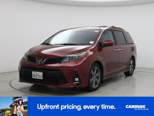 2020 Toyota Sienna SE