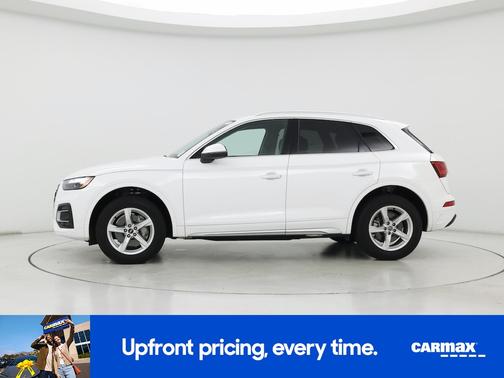 White 2023 Audi Q5 Premium