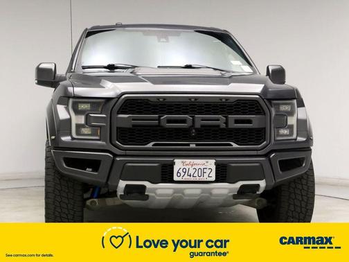 Photo 5 of 24 of 2017 Ford F-150 Raptor