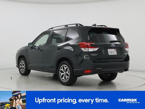 Green 2023 Subaru Forester Premium
