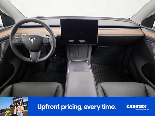 Gray 2024 Tesla Model Y Long Range