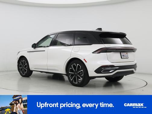 2024 Lincoln Nautilus Reserve