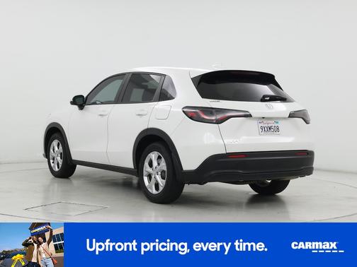White 2024 Honda HR-V LX