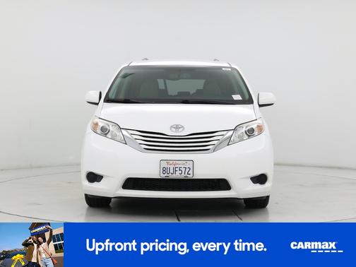 2017 Toyota Sienna LE