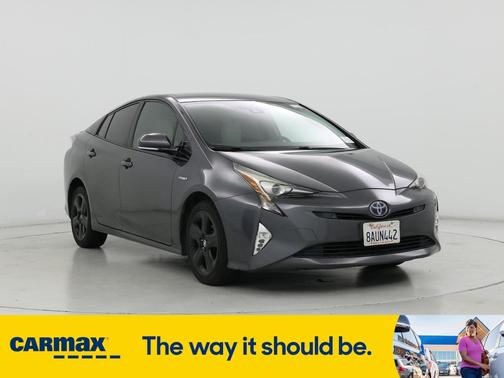 2017 Toyota Prius Three Touring