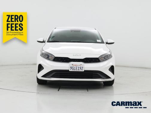 Pearl 2023 Kia Forte LXS