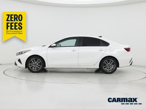 Pearl 2023 Kia Forte LXS