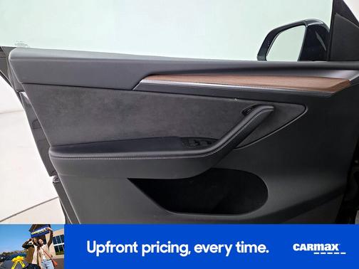 Black 2024 Tesla Model Y Long Range