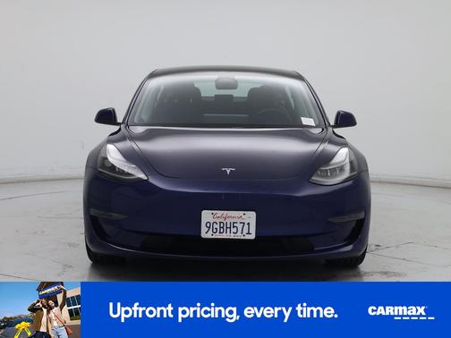 Blue 2023 Tesla Model 3