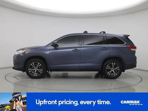Blue 2019 Toyota Highlander LE