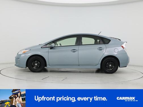 Green 2015 Toyota Prius Two