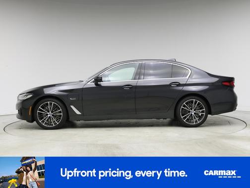 2022 BMW 530 