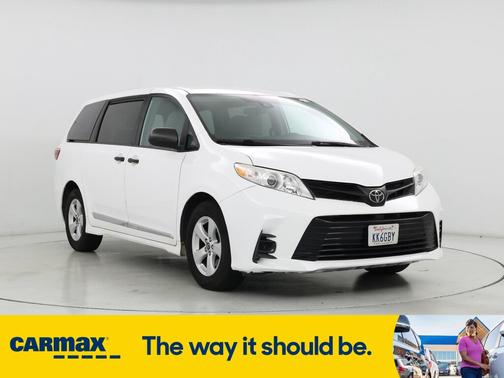 2019 Toyota Sienna L