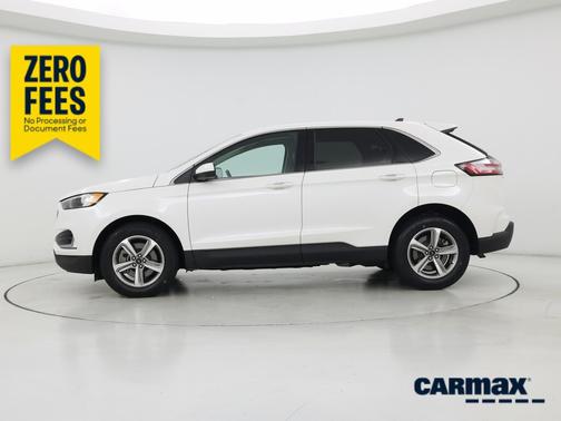 White 2024 Ford Edge SEL