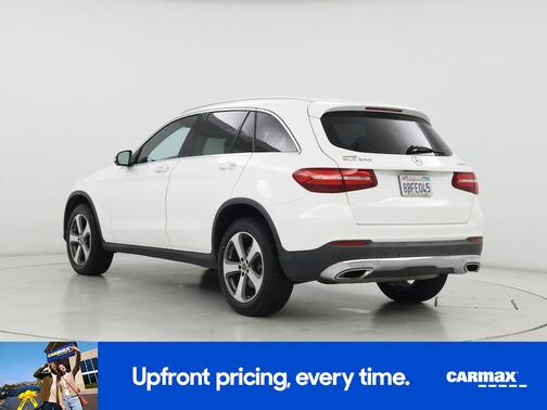 White 2018 Mercedes-Benz GLC 300
