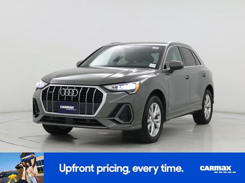 Green 2022 Audi Q3 S-Line Premium