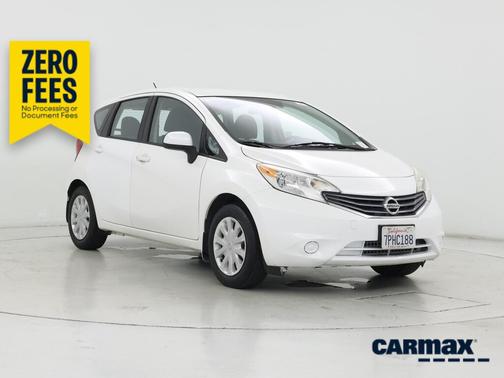 White 2014 Nissan Versa Note S Plus