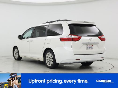 White 2017 Toyota Sienna Limited