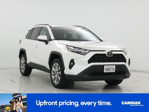 2022 Toyota RAV4 XLE Premium