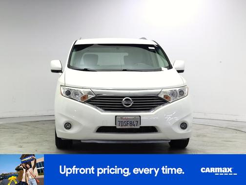 White 2014 Nissan Quest SV