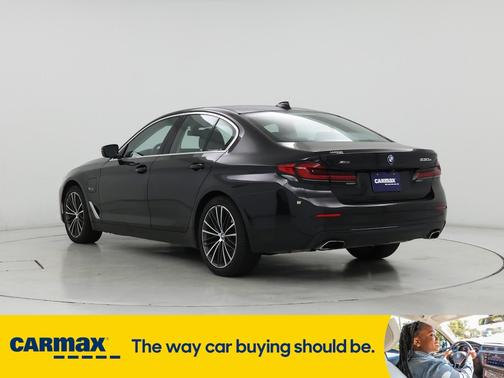 2022 BMW 530e e xDrive