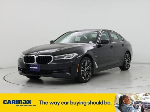 2022 BMW 530e e xDrive
