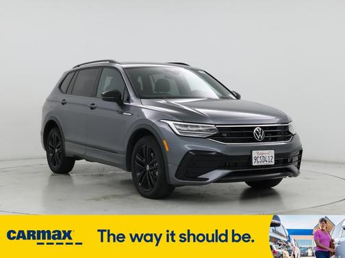 2022 Volkswagen Tiguan SE R-Line Black