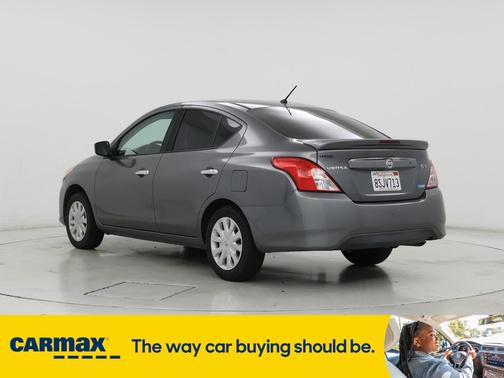 2016 Nissan Versa SV