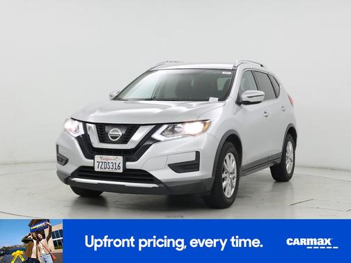 Silver 2017 Nissan Rogue SV