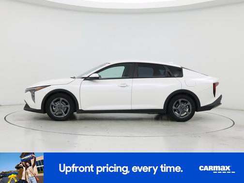 White 2025 Kia K4 LXS