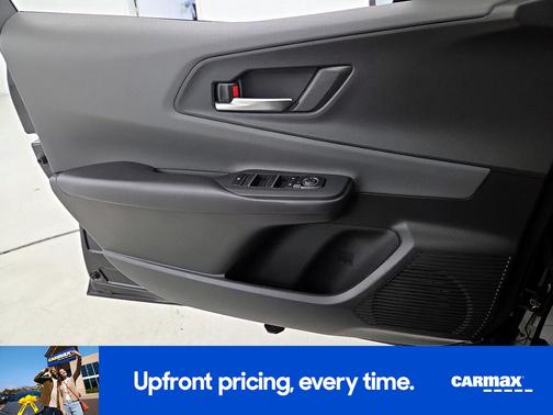 2024 Toyota Prius XLE