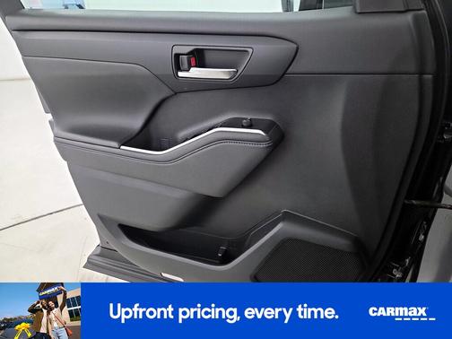 2024 Toyota Highlander XLE