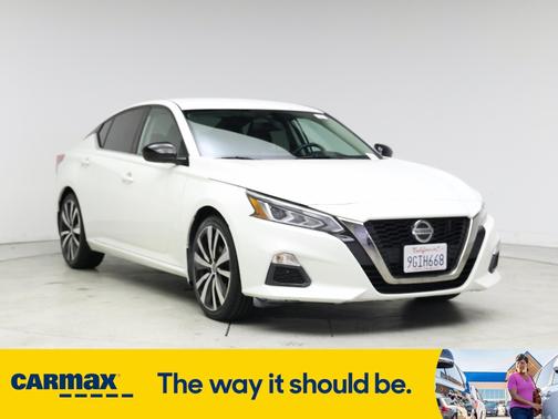 2020 Nissan Altima SR