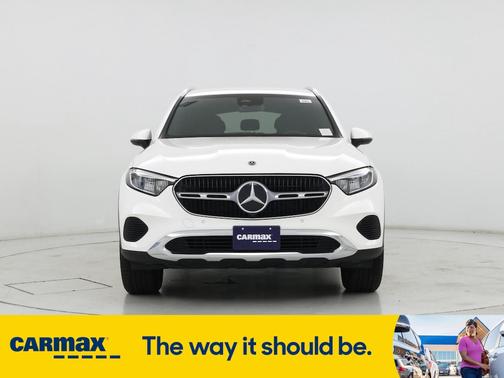 2024 Mercedes-Benz GLC 300