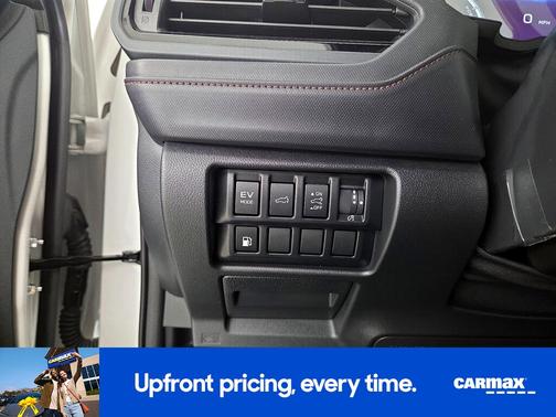 White 2025 Subaru Forester Hybrid Touring